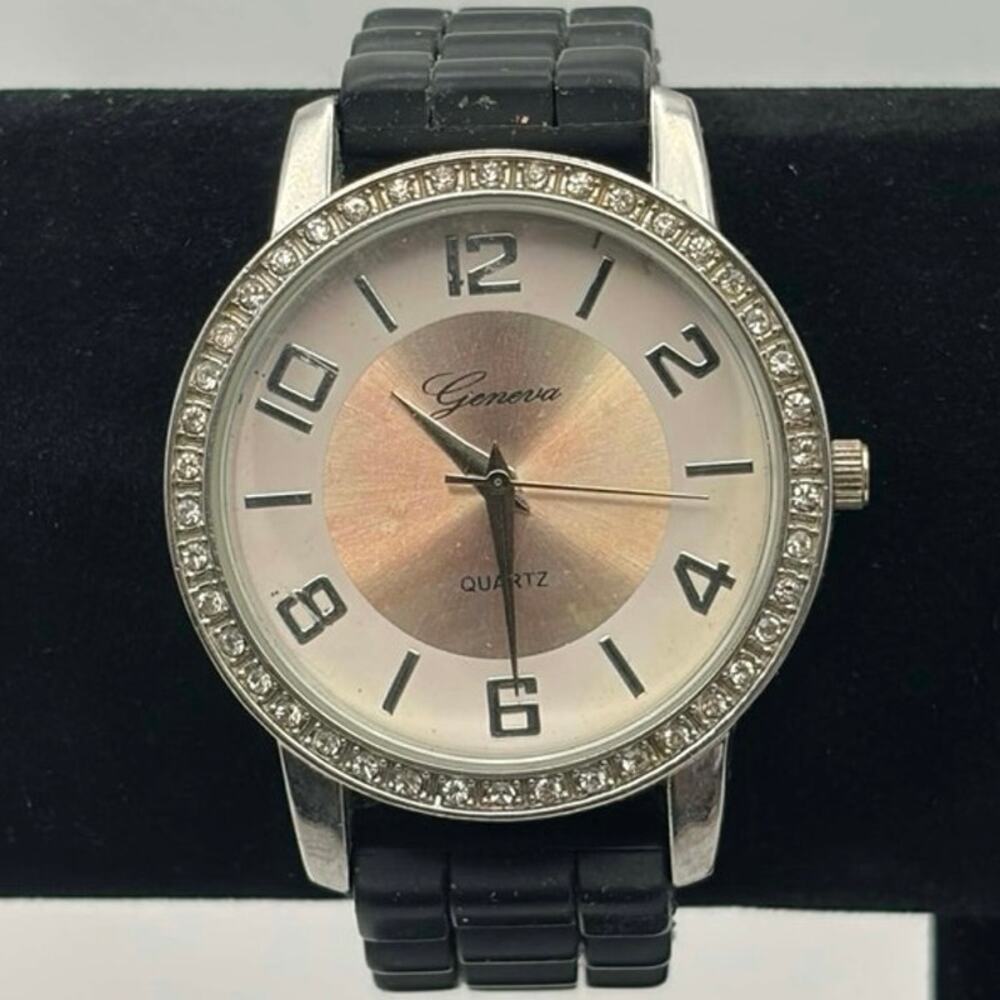 Black & Silver Geneva Men’s Watch